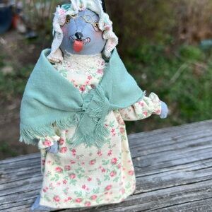 Gladys Boalt Grandma Wolf 1992 Ornament Collectible